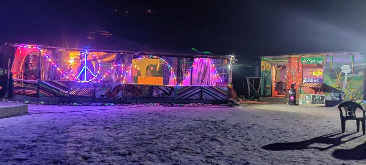 Stayhigh Camps & Cottages 卡索尔 外观 照片